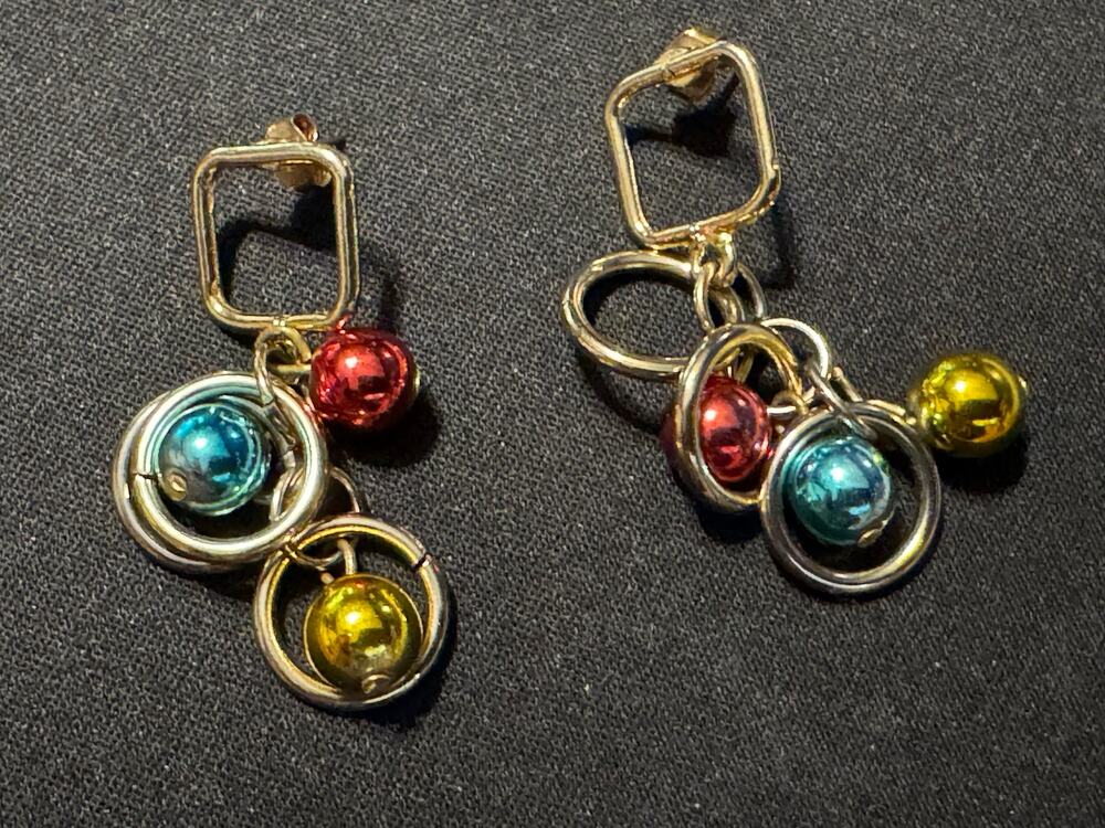 Gold Tone Geometric Dangle Christmas Post Earrings